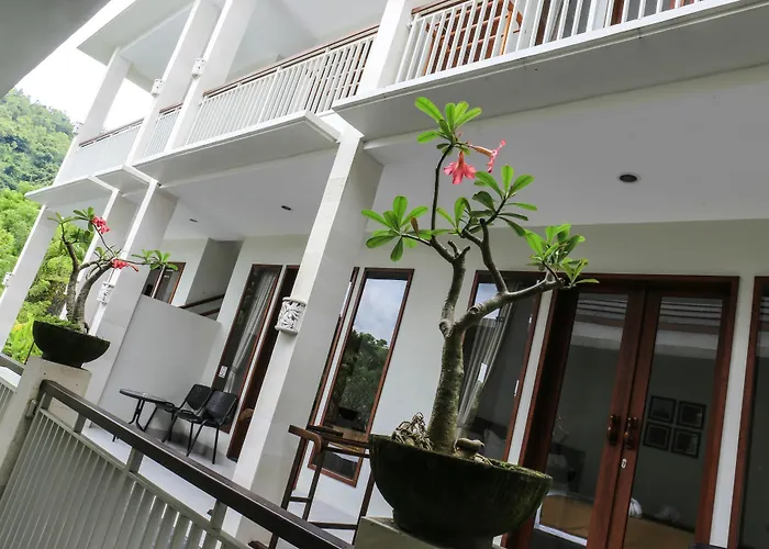 Hotel Dewi Padangbai (Bali)