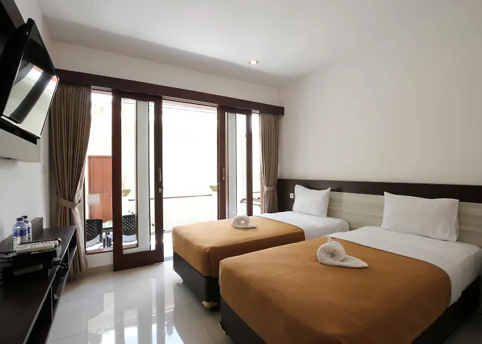 Hotel Dewi 3*