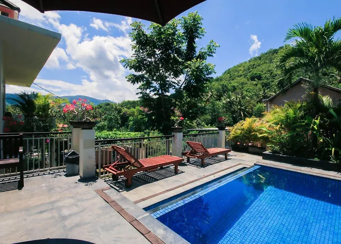 Hotel Dewi Padangbai (Bali)
